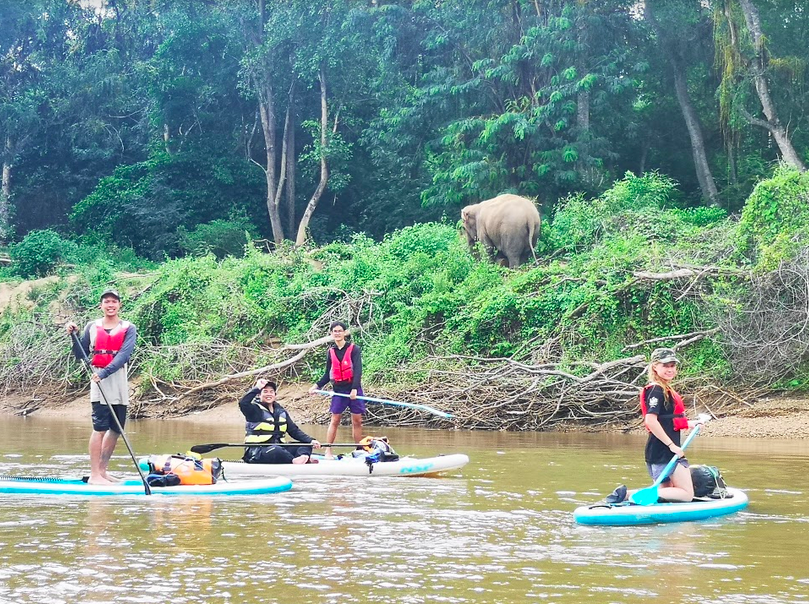 Stand up Paddling Kanachanaburi